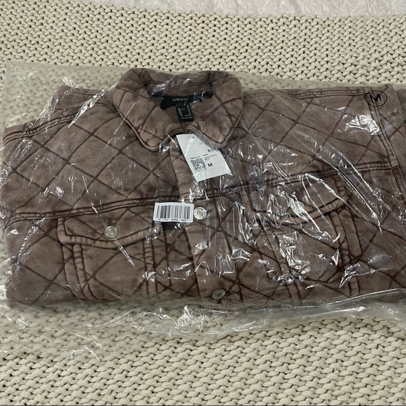 Brand new! Quilted Jacket - Picture 6 of 9